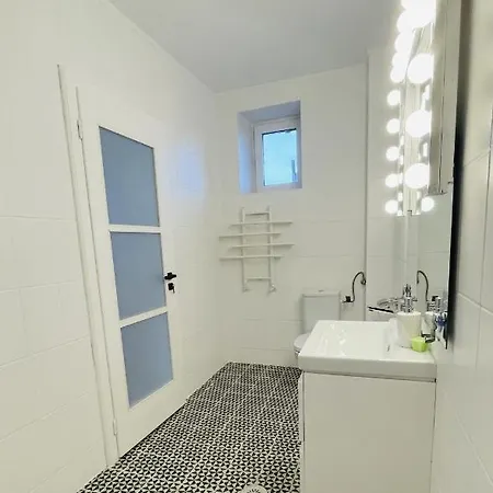 דירות באלוטשטי Biolocalia House Dobrogea מראה חיצוני תמונה