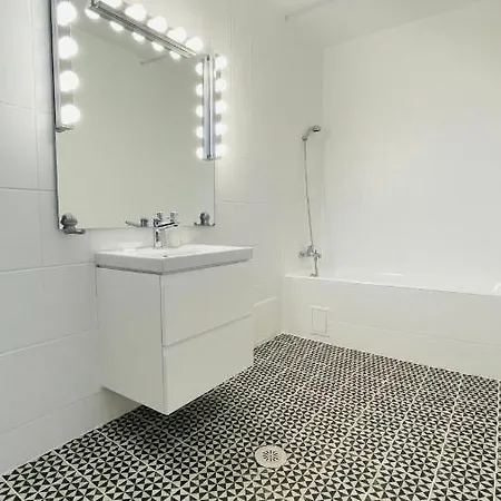 דירות באלוטשטי Biolocalia House Dobrogea מראה חיצוני תמונה
